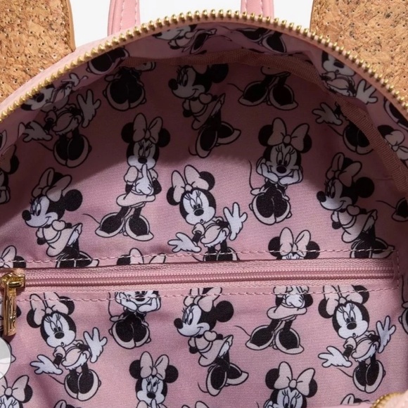 Loungefly Disney Minnie Mouse Cork board pin display ears Mini Backpack New - Picture 2 of 10